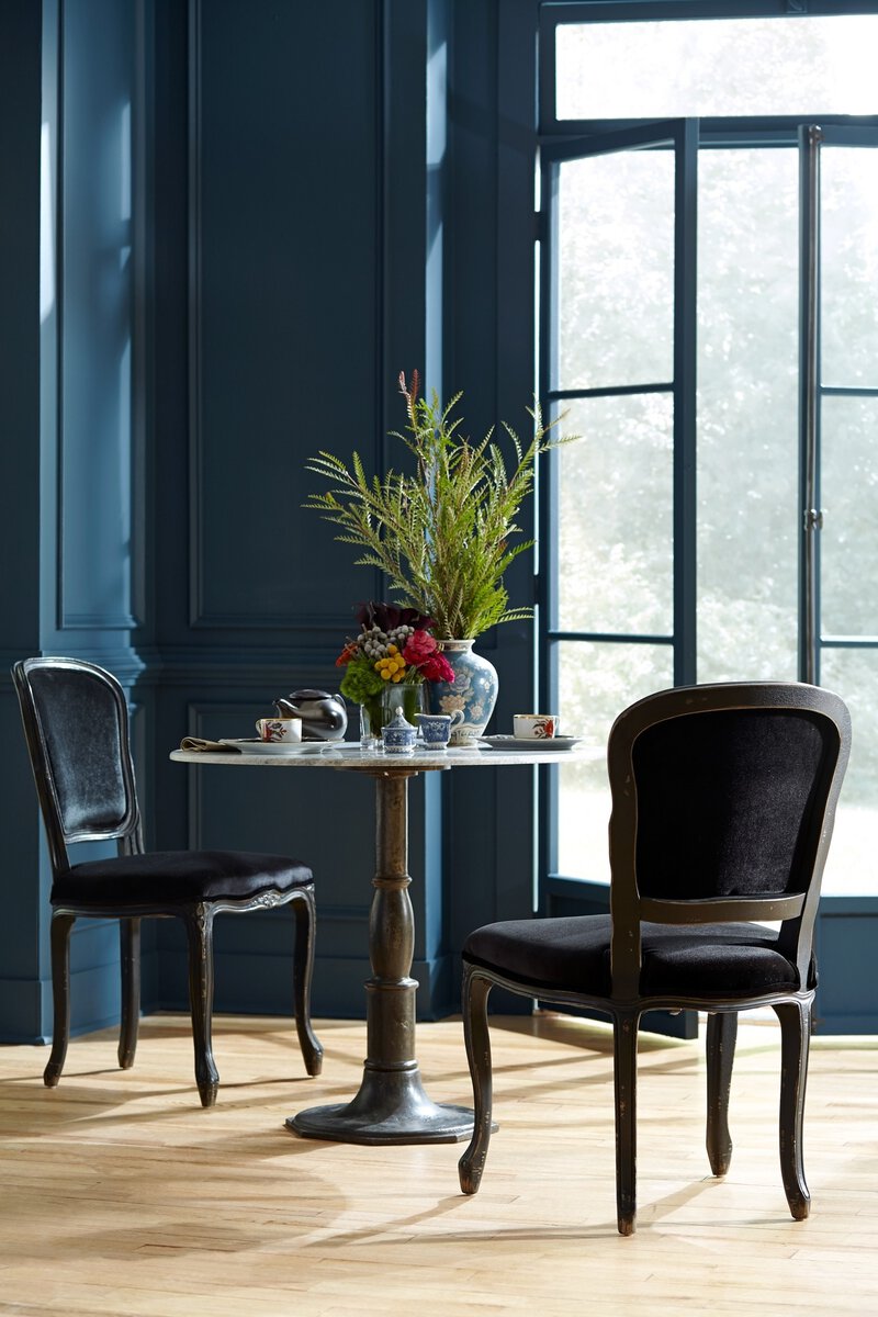 Lucy 36" Bistro Table
