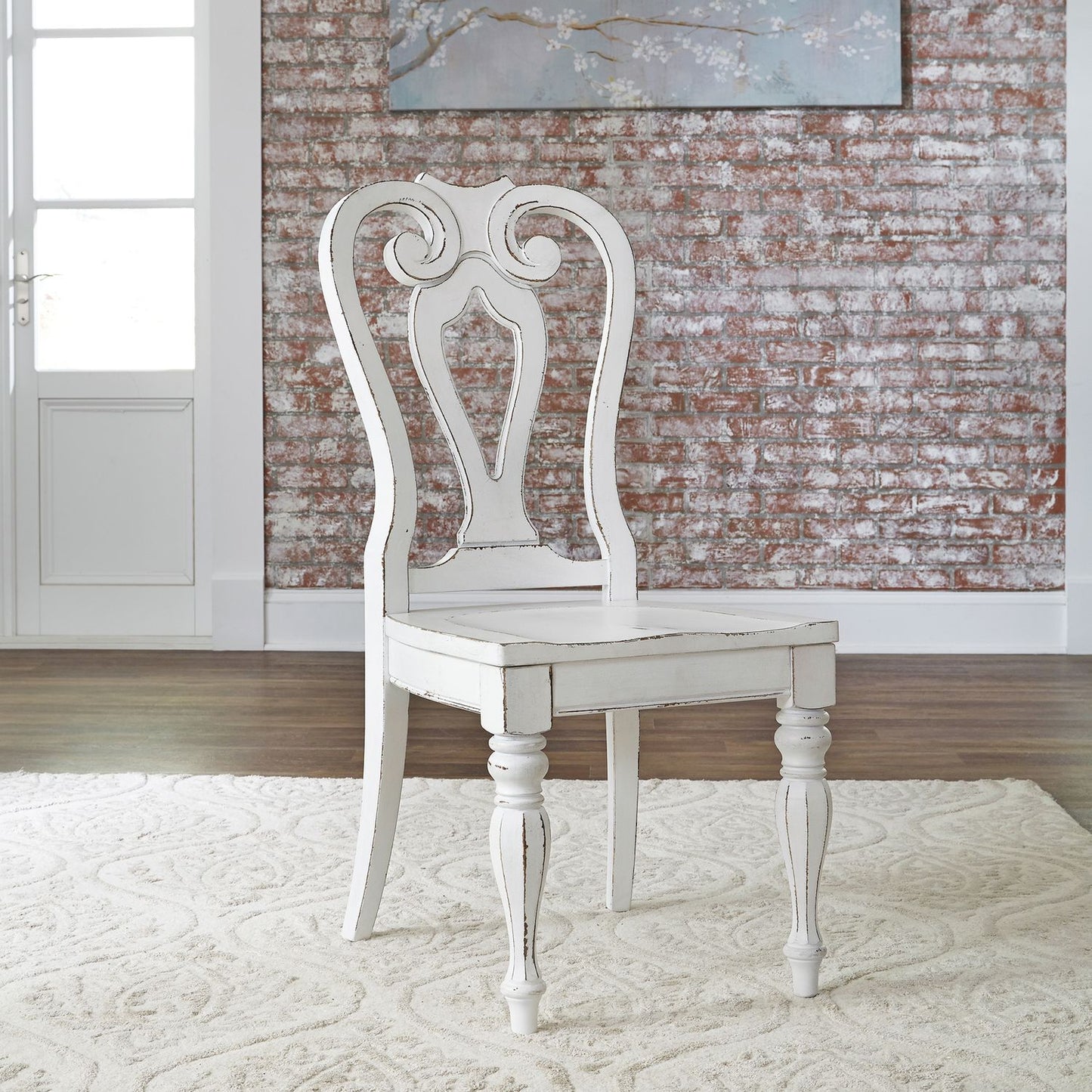 Magnolia Manor Chair