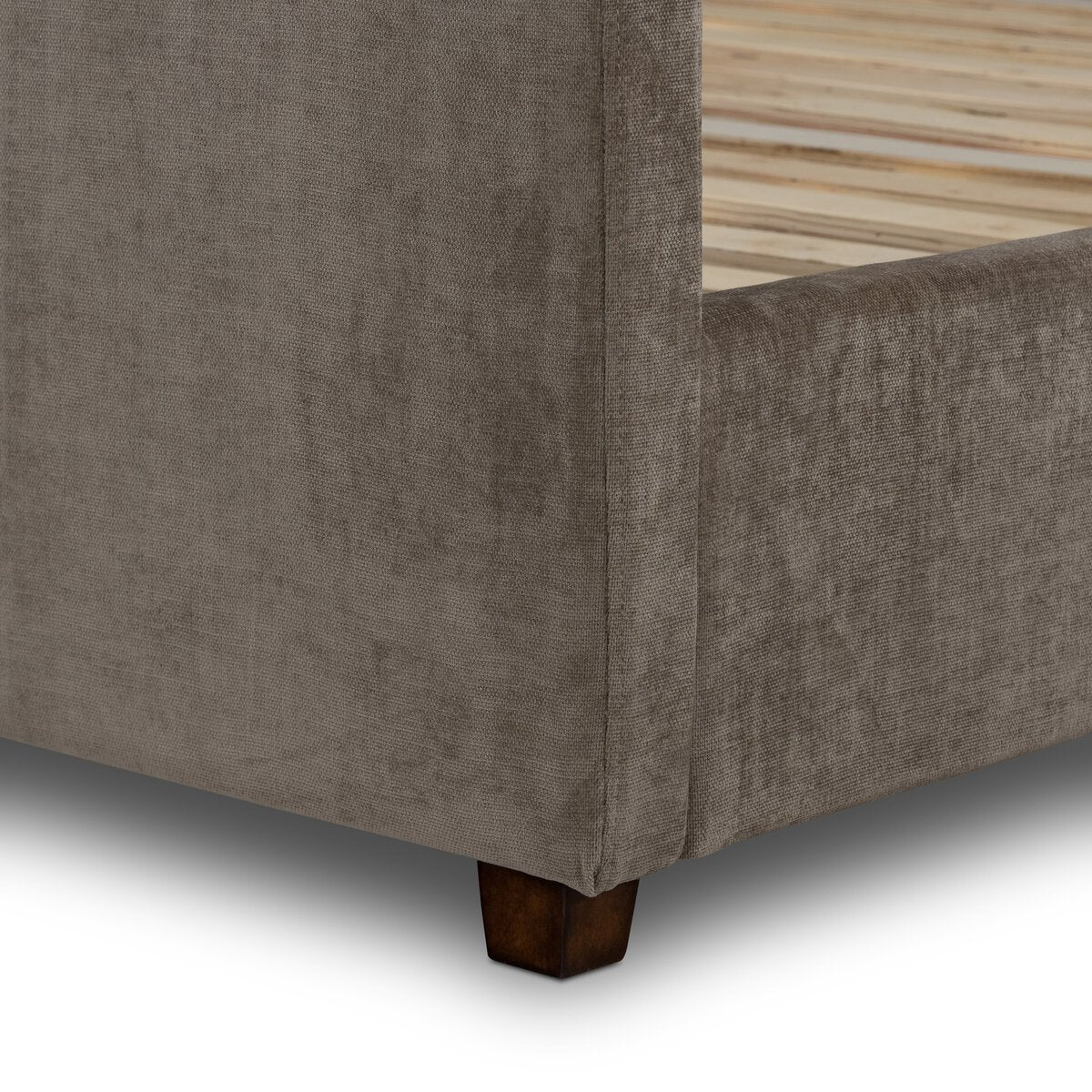 Daphne Bed -Sage Worn Velvet King