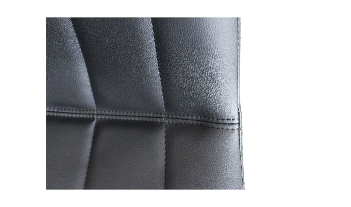 Alibi Dining chairs