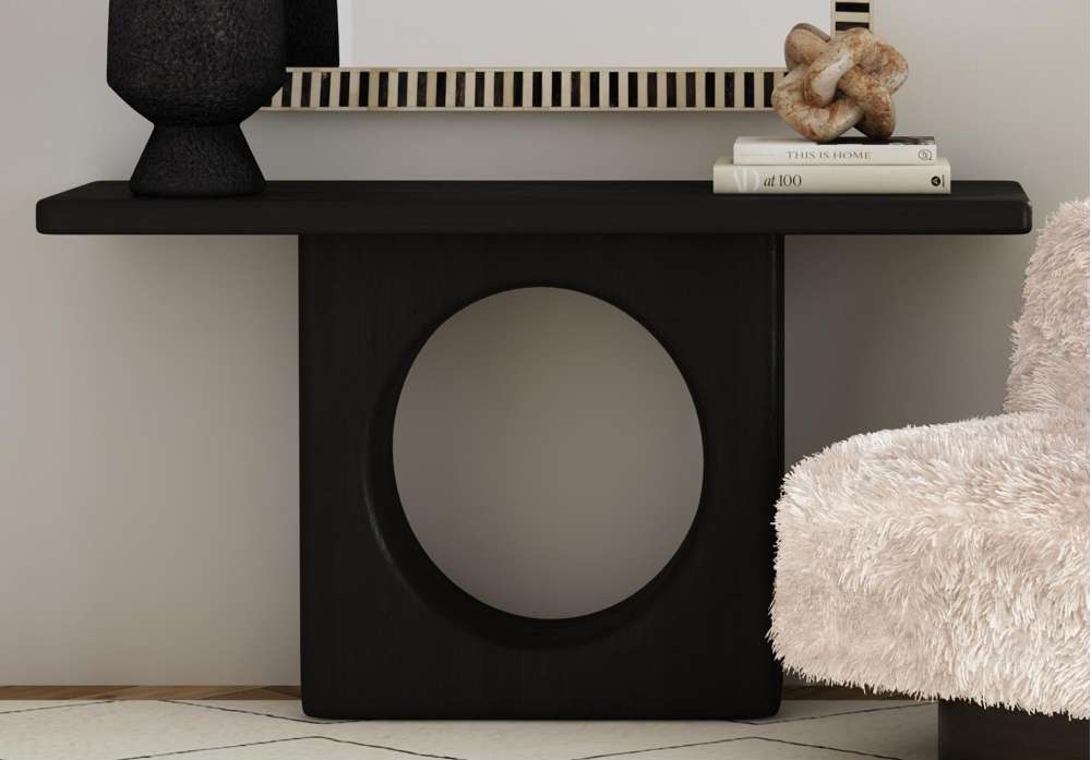 Bassett Console