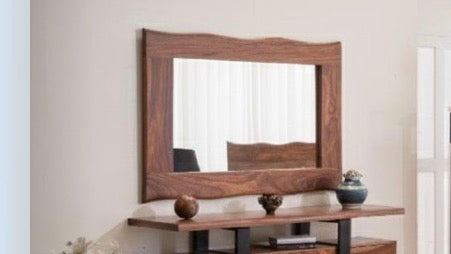 Live Edge Room