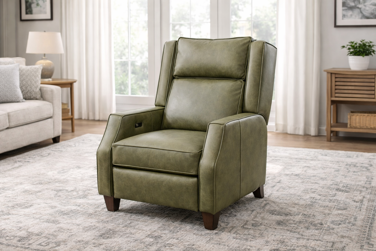 King Hickory Hanna Power Leather Recliner