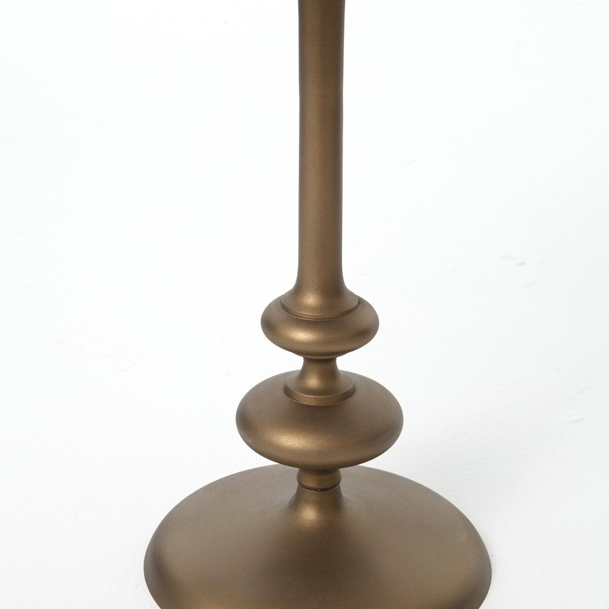 Marlow Matchstick Pedestal TabLe-Matte Brass