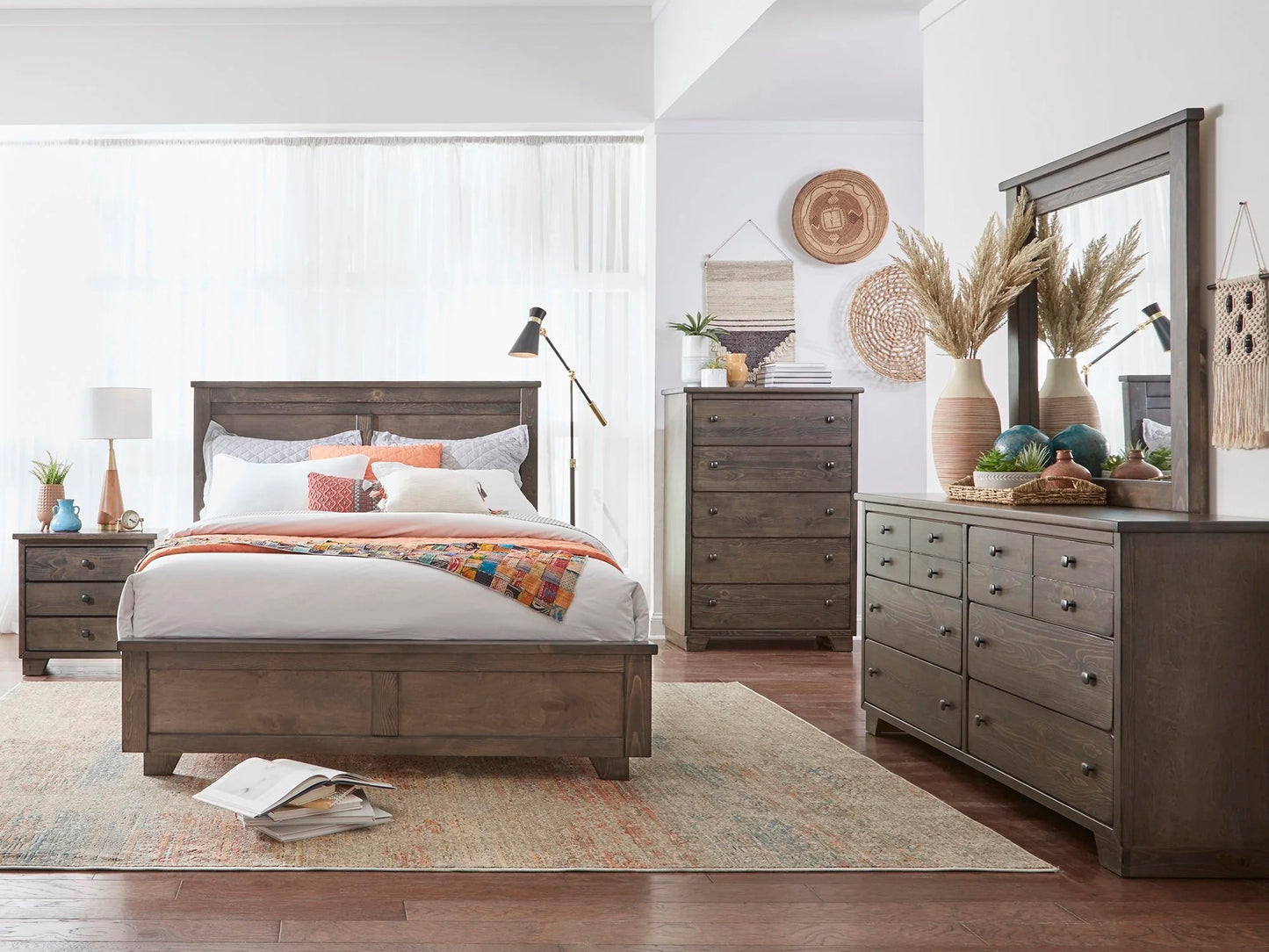 River Oaks King Bed