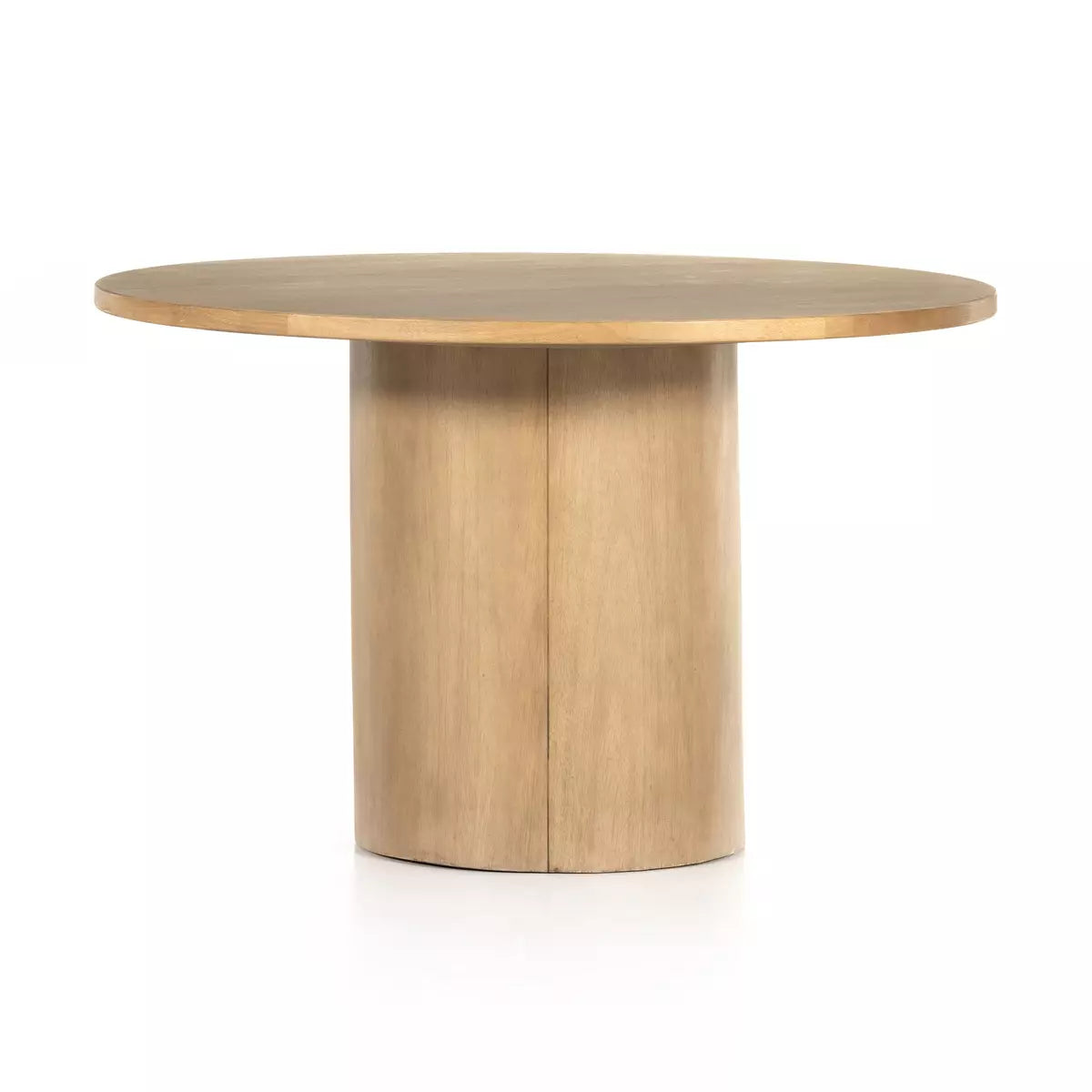 Pilo Dining Table