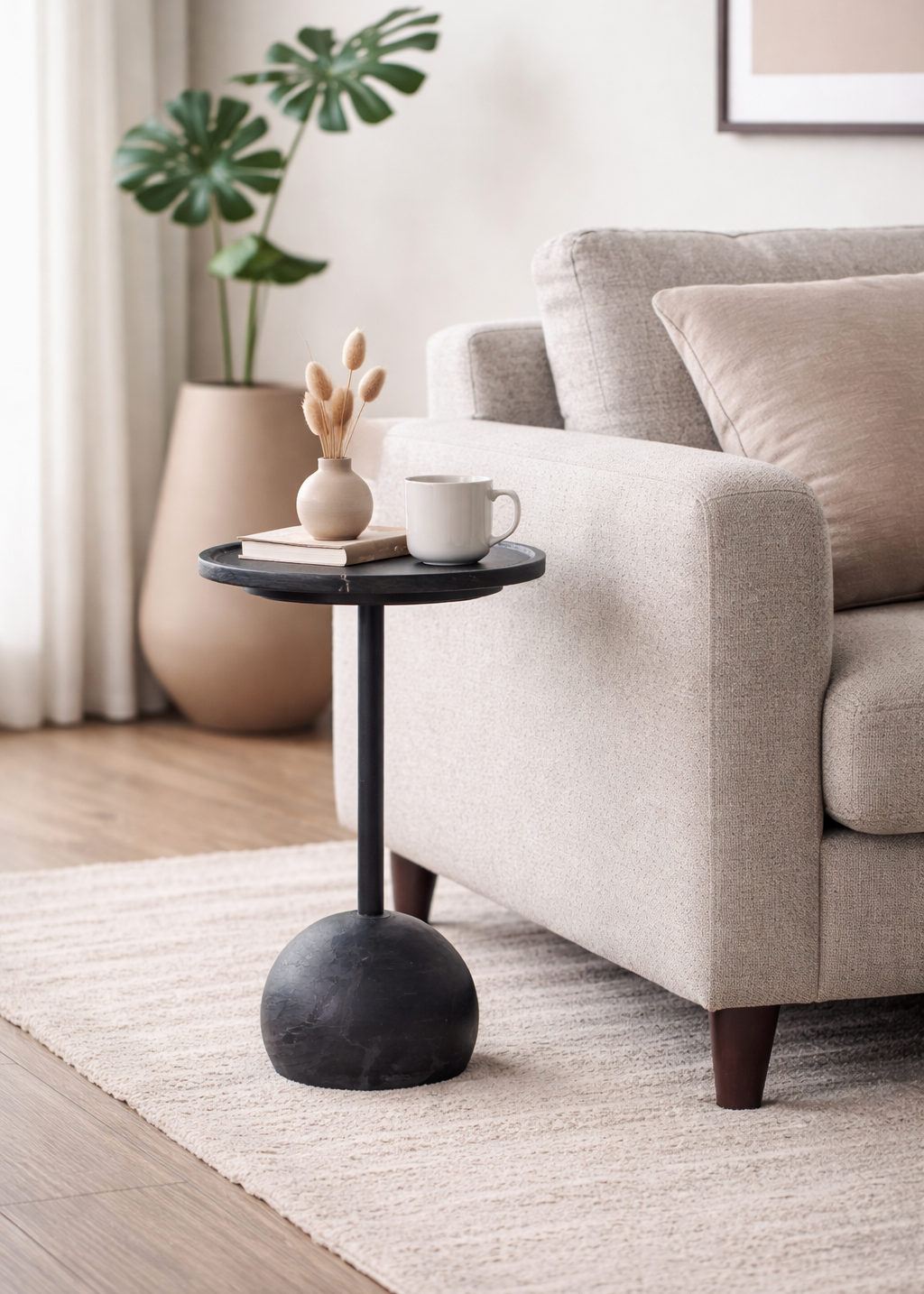 Viola Accent Black Table