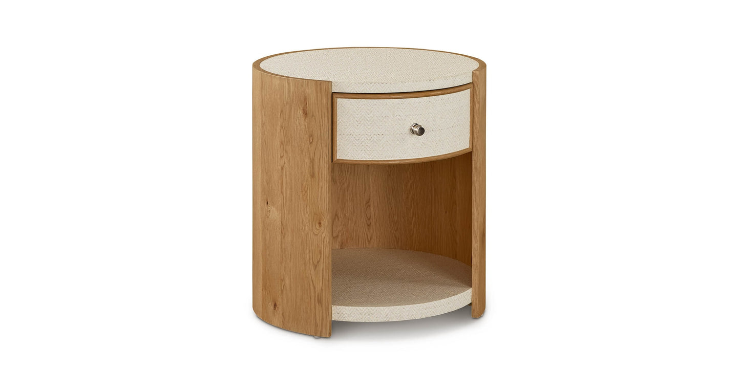 Bassett Newbury Round Open Front End Table