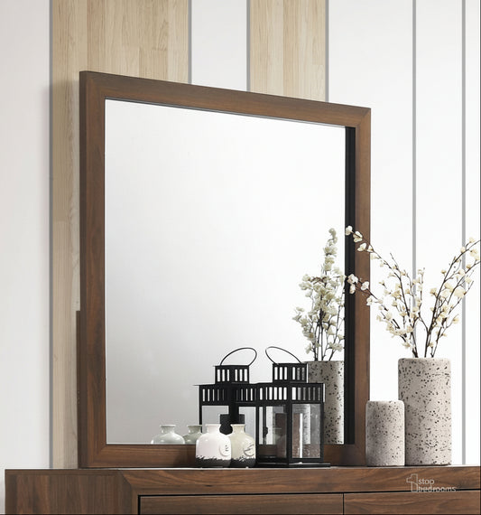 Millie Mirror