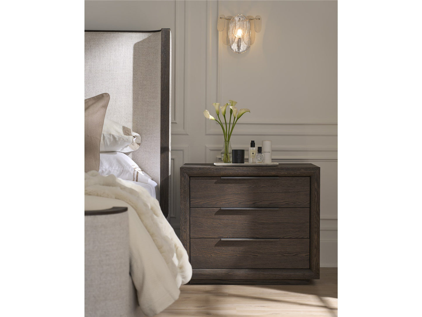 UNIVERSAL SABLE BED KING