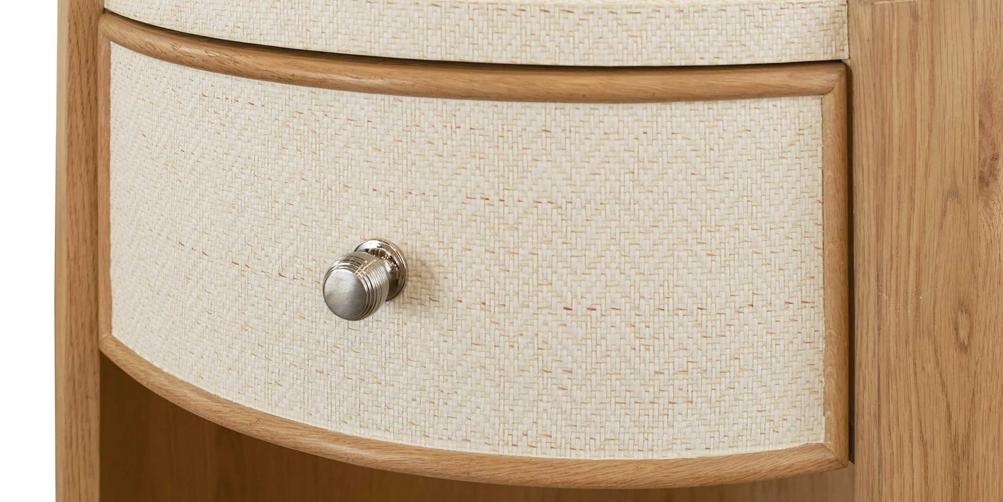 Bassett Newbury Round Open Front End Table