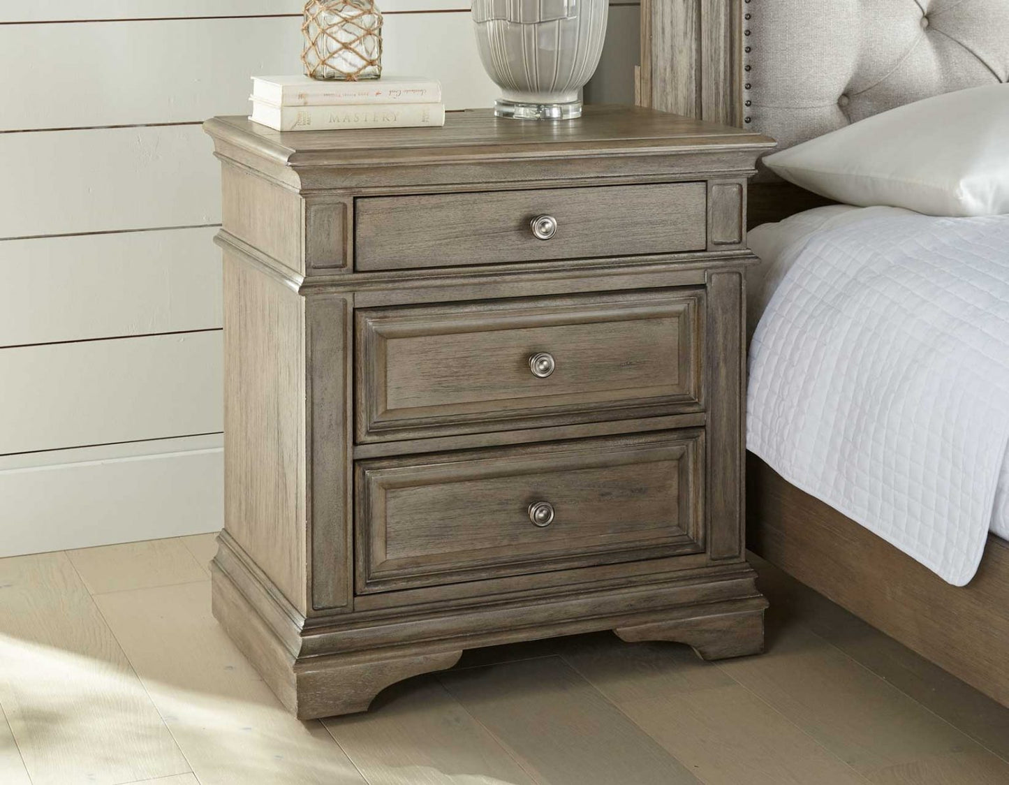 Highland Park Bedroom Set