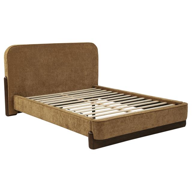 Curry Queen Bed