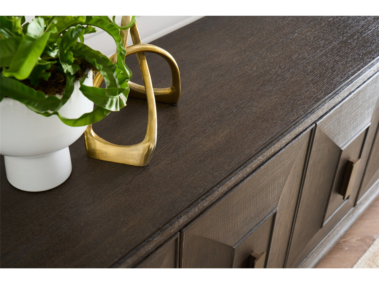 Universal Montclair Crendenza