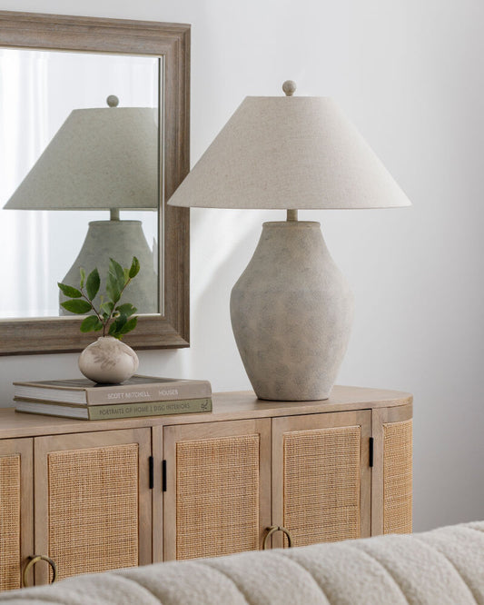Amaryliss Accent Table Lamp