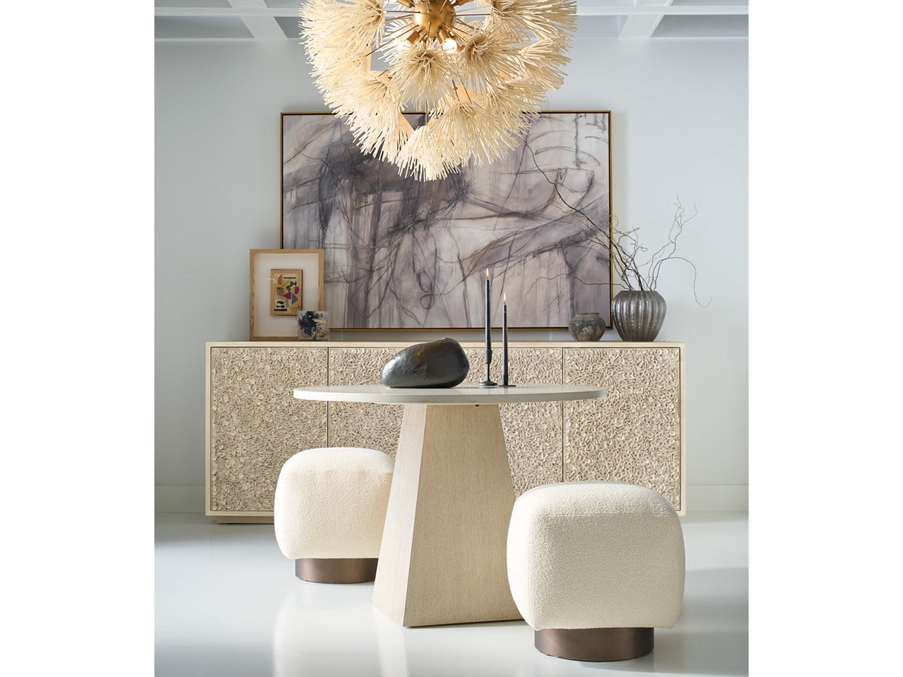Universal Sola Pouf